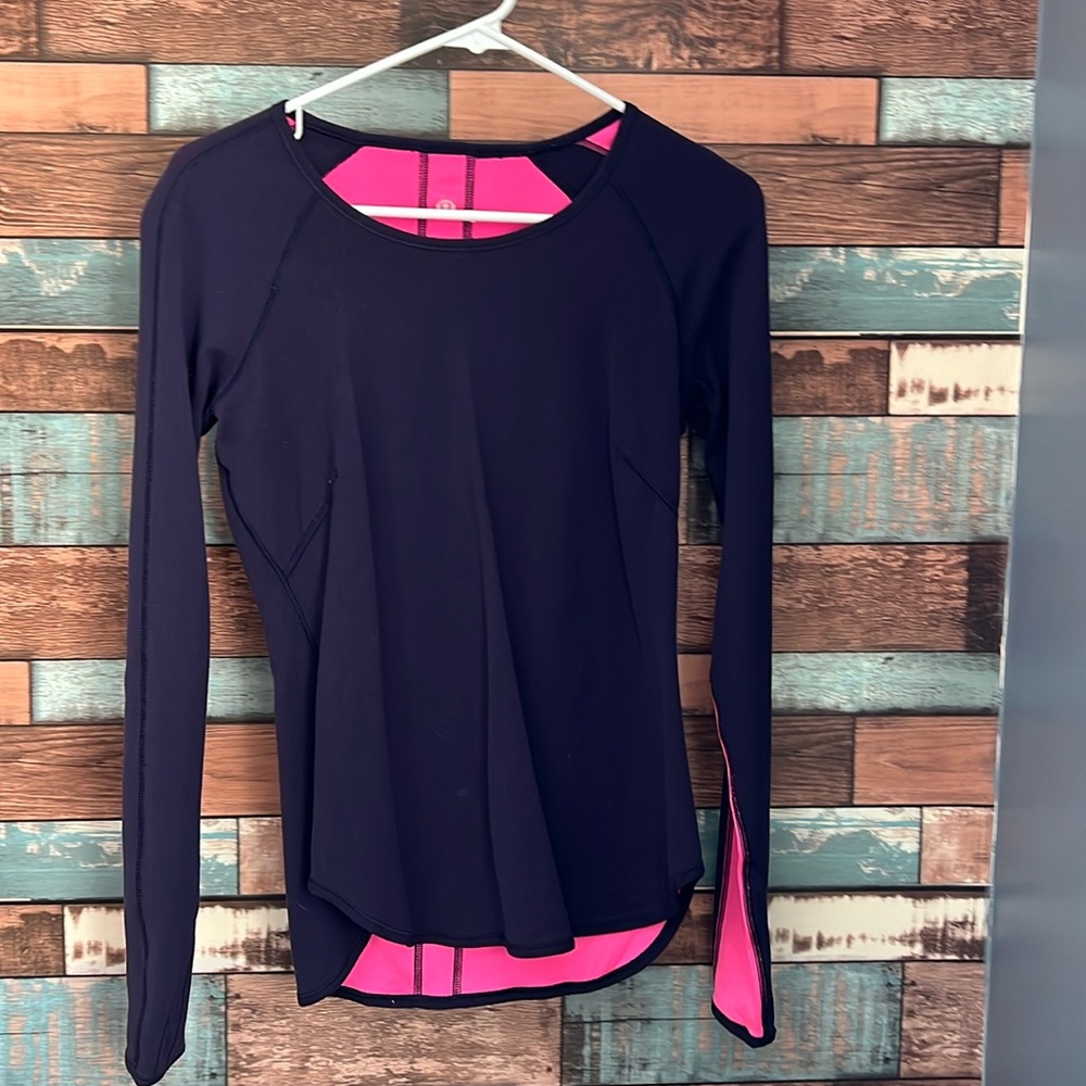 Long sleeve, Lululemon reversible running shirt.